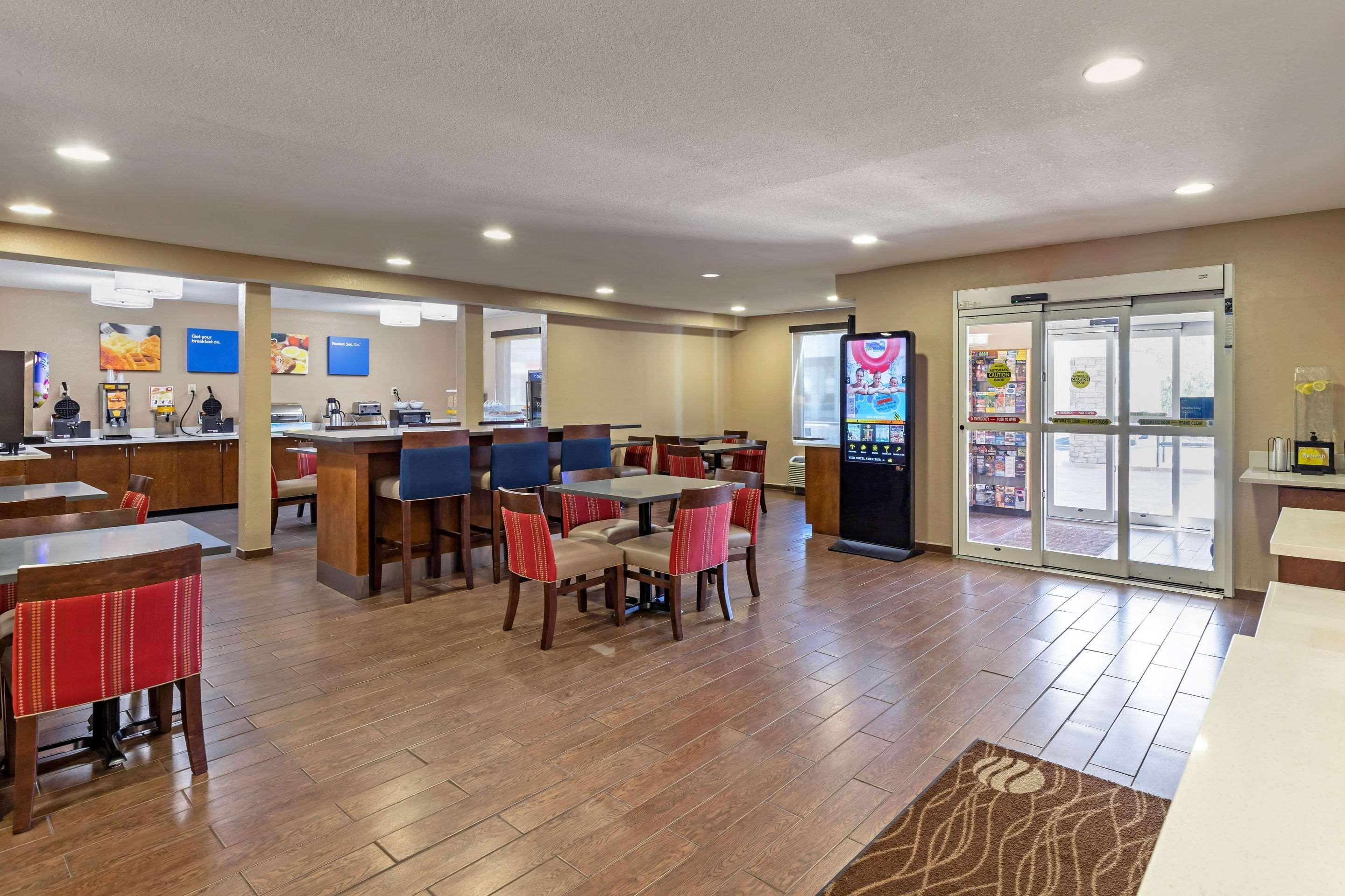 Comfort Inn N Myrtle Beach Barefoot Landing North Myrtle Beach Buitenkant foto