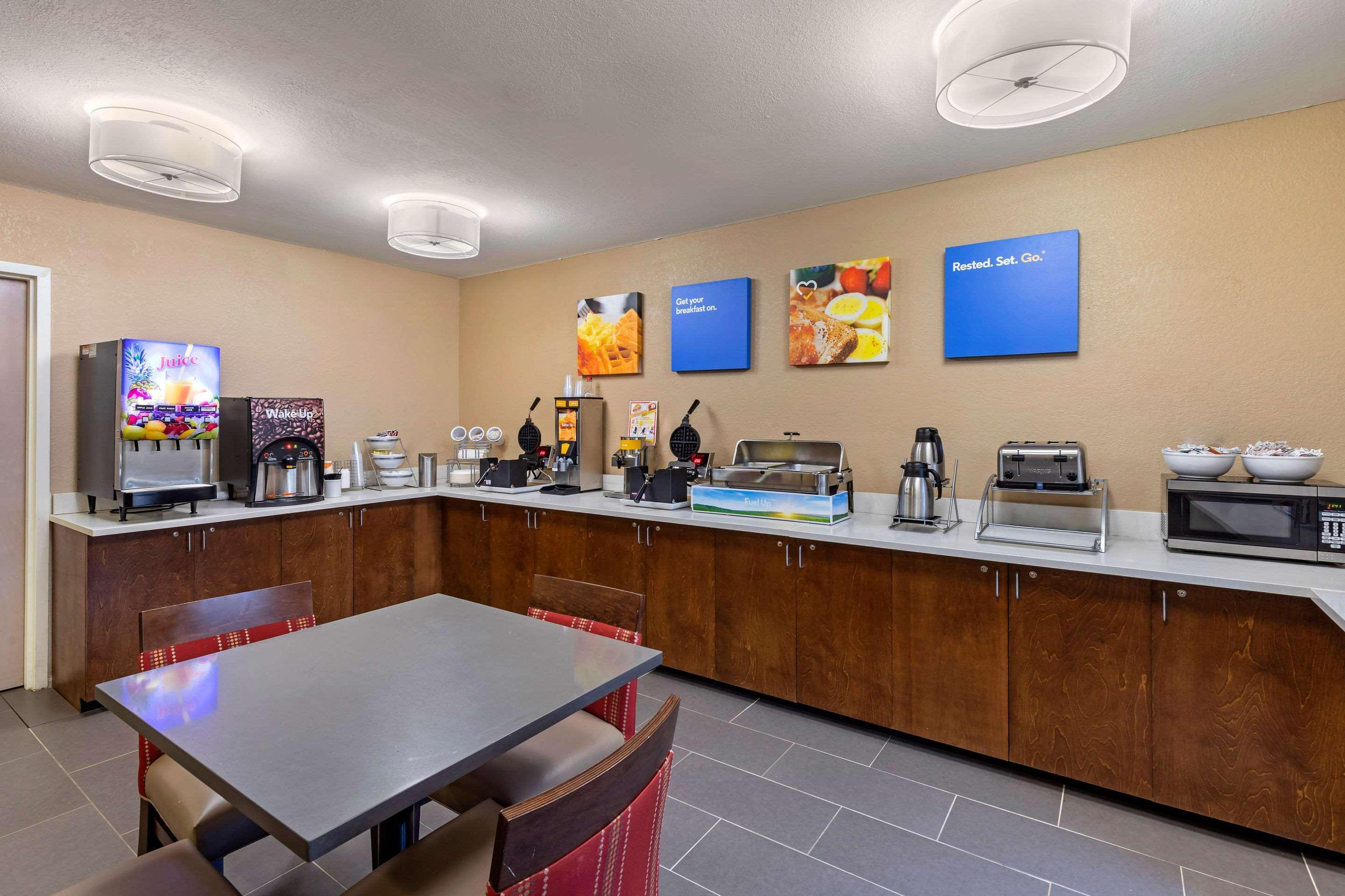 Comfort Inn N Myrtle Beach Barefoot Landing North Myrtle Beach Buitenkant foto